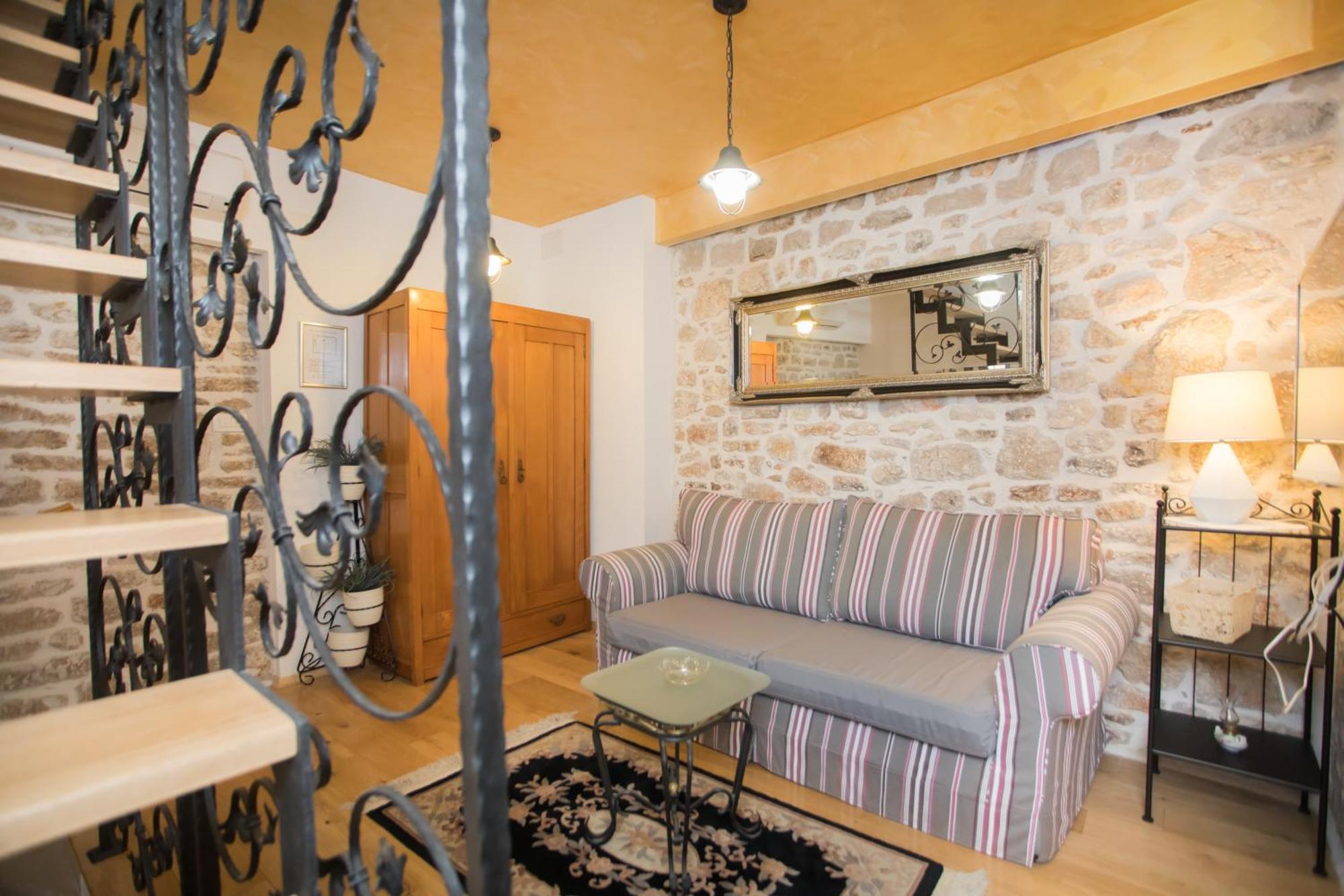 Apartments Nove Crkve شيبينيك المظهر الخارجي الصورة