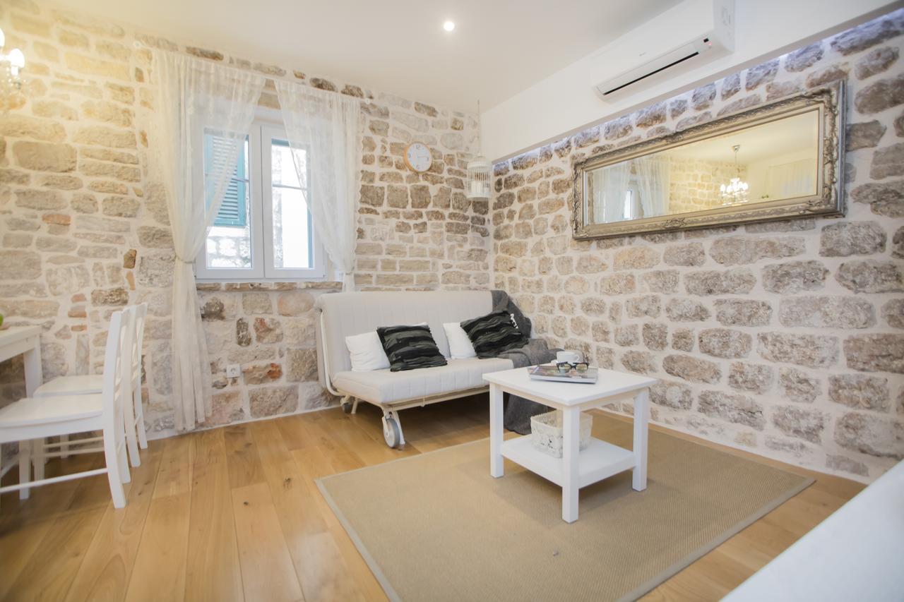 Apartments Nove Crkve شيبينيك المظهر الخارجي الصورة