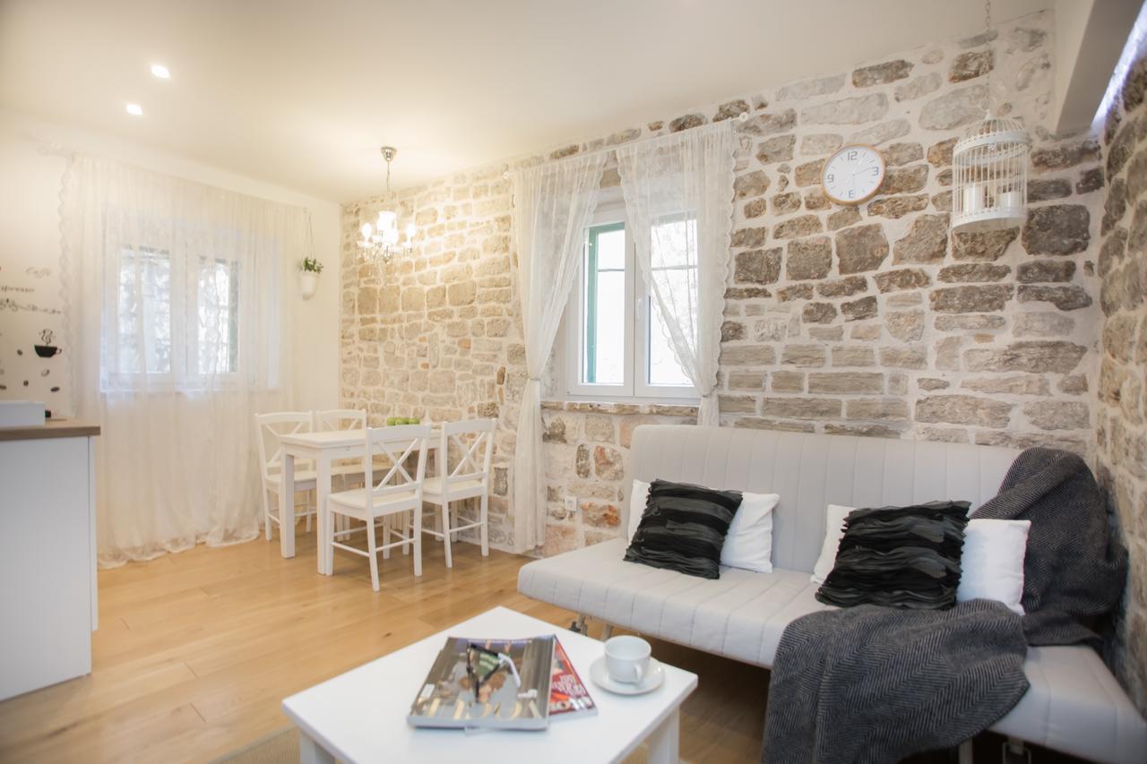 Apartments Nove Crkve شيبينيك المظهر الخارجي الصورة