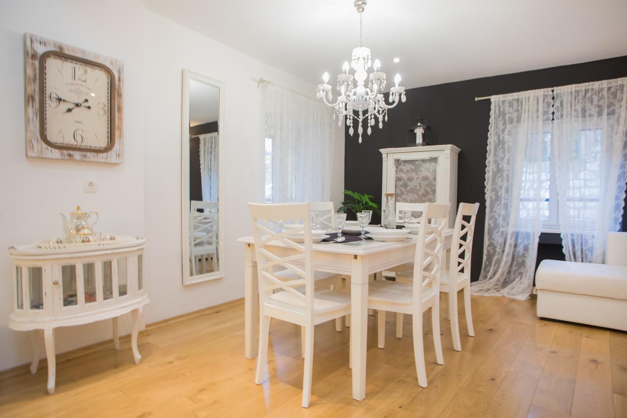 Apartments Nove Crkve شيبينيك المظهر الخارجي الصورة