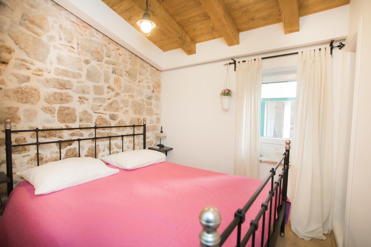 Apartments Nove Crkve شيبينيك المظهر الخارجي الصورة